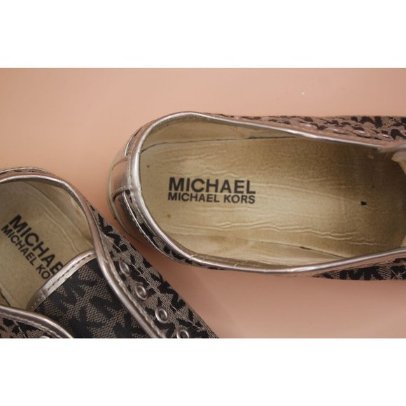 Michael Kors MK pattern 11 Silver, Black and Gray sneakers - Picture 3 of 8